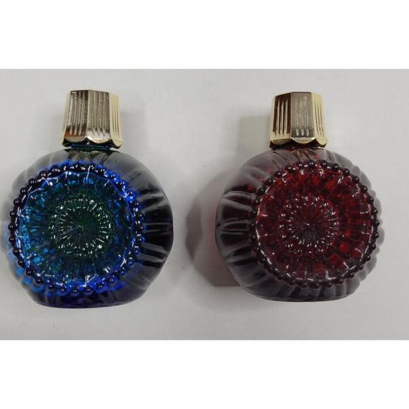 VTG Lot of 2 AVON Festive Facets Cologne Red Blue 1 fl oz Ornaments New in Box - Picture 2 of 7